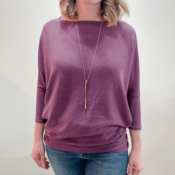 Jolie 3/4 Plum Top - Picture 1 of 4